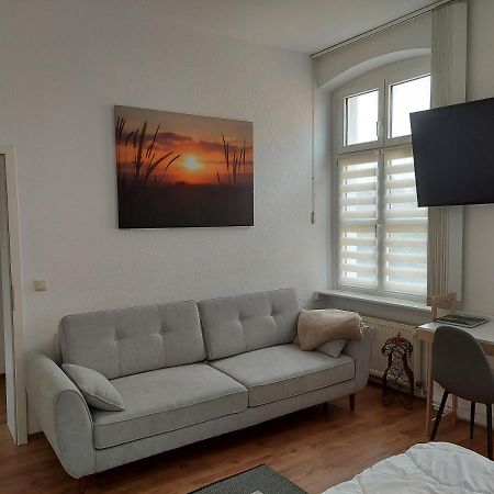 Ferienwohnung Zum Rapunzelturm Schwedt/Oder Exterior foto
